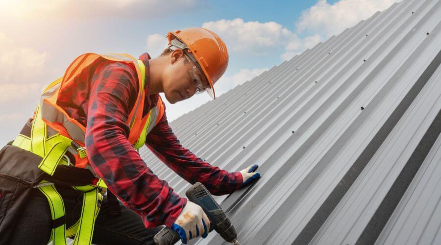 Professional Emergency Roof Repairs services in Reydell, AR